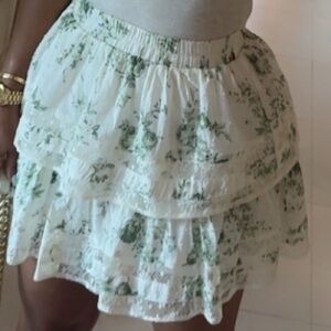 Women's White Floral Tiered Mini Skirt